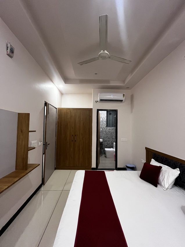 Hotel Kamala Room - Photo 9421